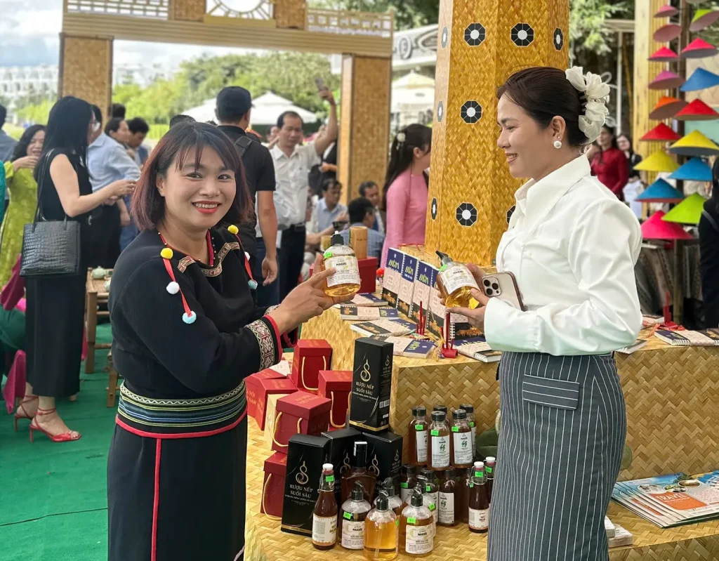 Sản phẩm của Sản Việt Farm trưng bày tại hội nghị